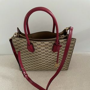 Michael Kors monogram tote
